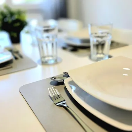 Moderne Monteurwohnung Mit Balkon, Einzelbetten, Voll Ausgestattet, Kostenloser Parkplatz & Wlan In - Hl01 Apartmán Hagen (Arnsberg)