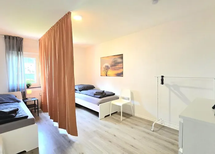 Modern 3-room With Balcony & Free Parking & Free Wi-fi In - Hl01 Apartment