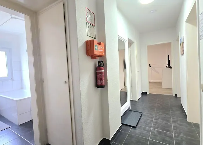 Apartment Modern 3-room With Balcony & Free Parking & Free Wi-fi In - Hl01 Hagen (Arnsberg)