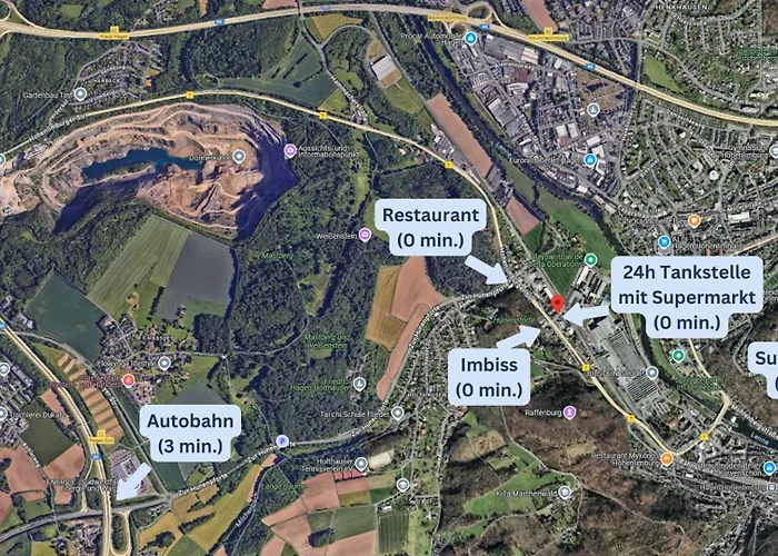 Apartment Modern 3-room With Balcony & Free Parking & Free Wi-fi In - Hl01 *